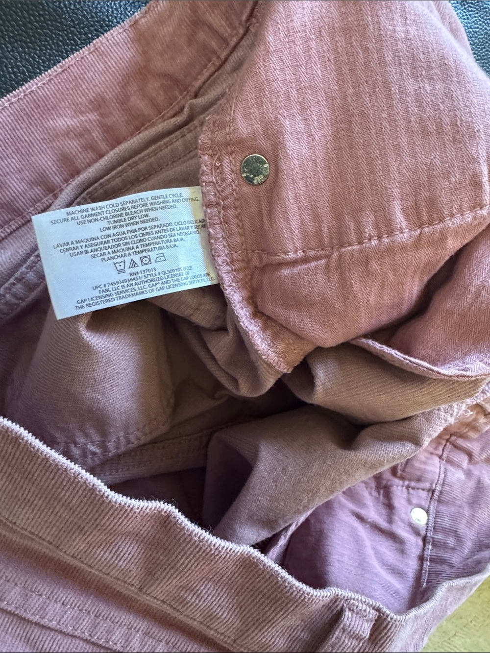 NWOT GAP Mauve Pink Corduroy Jean Shorts cut off look - Picture 3 of 10